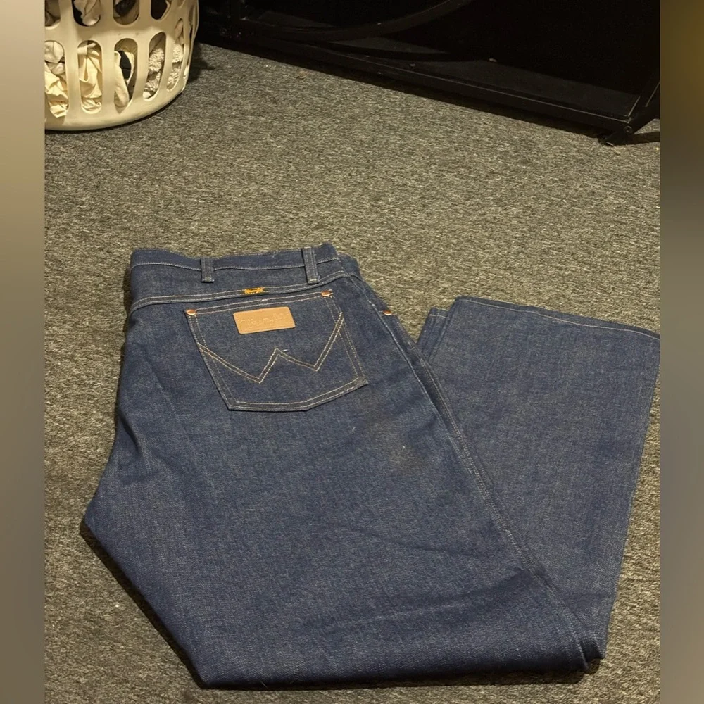 Wrangler Blue Bootcut Jeans with Rigid Denim - NWOT - Picture 11 of 12